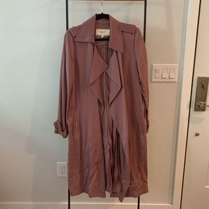 NWOT Bagatelle Heritage Trench in Mauve